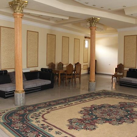 Aratta Hotel Argavand Exterior foto