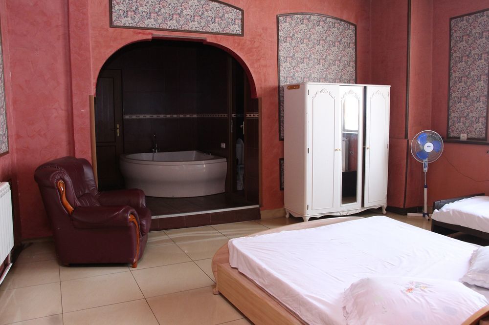 Aratta Hotel Argavand Exterior foto